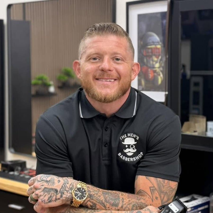 Ron, barber